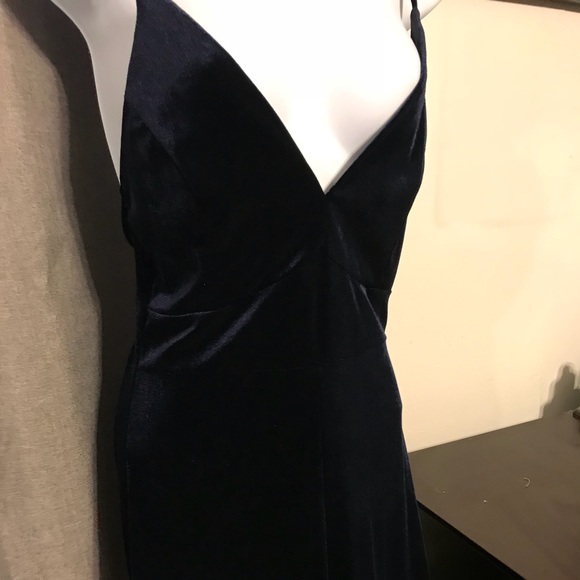Blue velvet jumpsuit - Picture 6 of 7